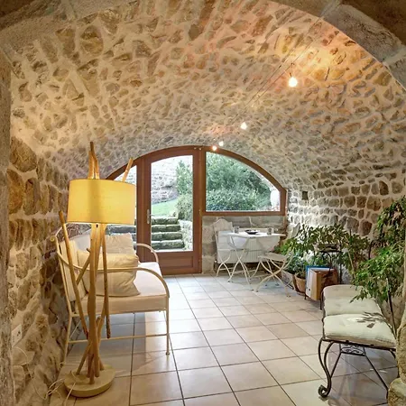 Confortable Avec Jardin, Cheminee, Et Wifi A - Fr-1-496-11 Holiday home