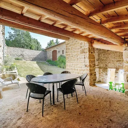 Holiday home Confortable Avec Jardin, Cheminee, Et Wifi A - Fr-1-496-11